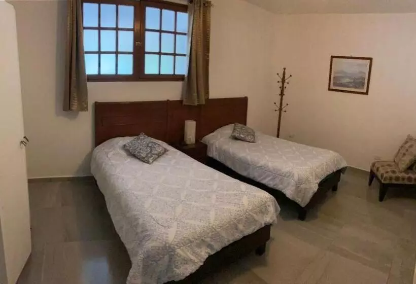 Hotelli El Monasterio