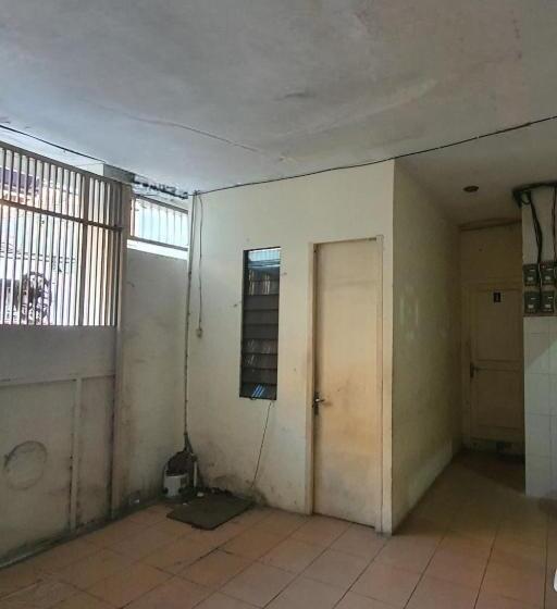 בית מלון כפרי Oyo 93114 Salak Homestay