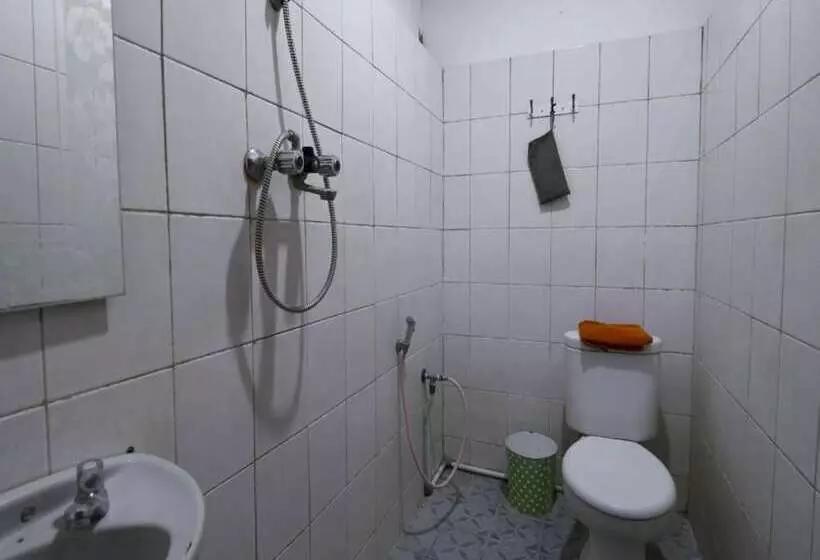 ホテル Oyo 93168 Permata Ria