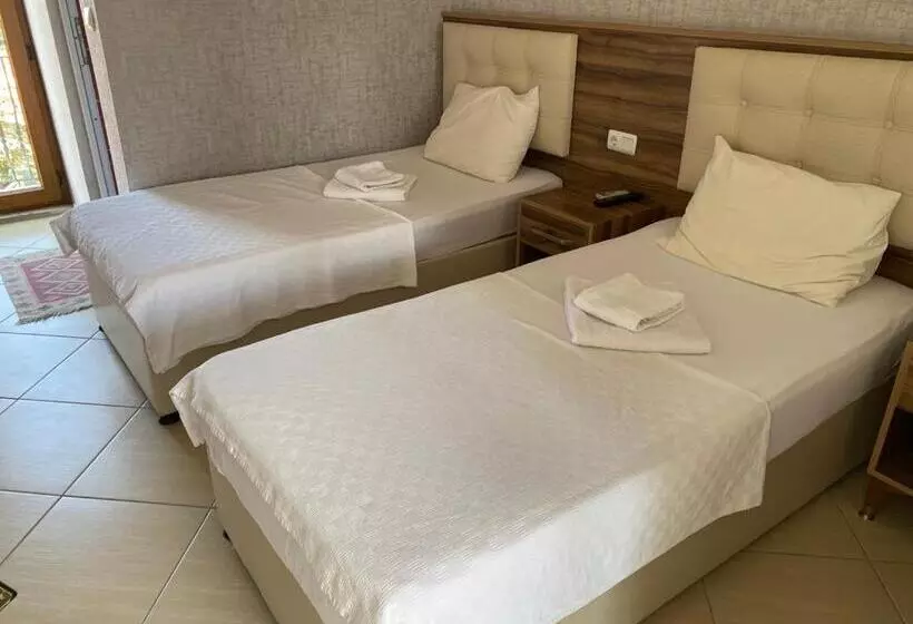 Hotelli Pamukkale Sahin