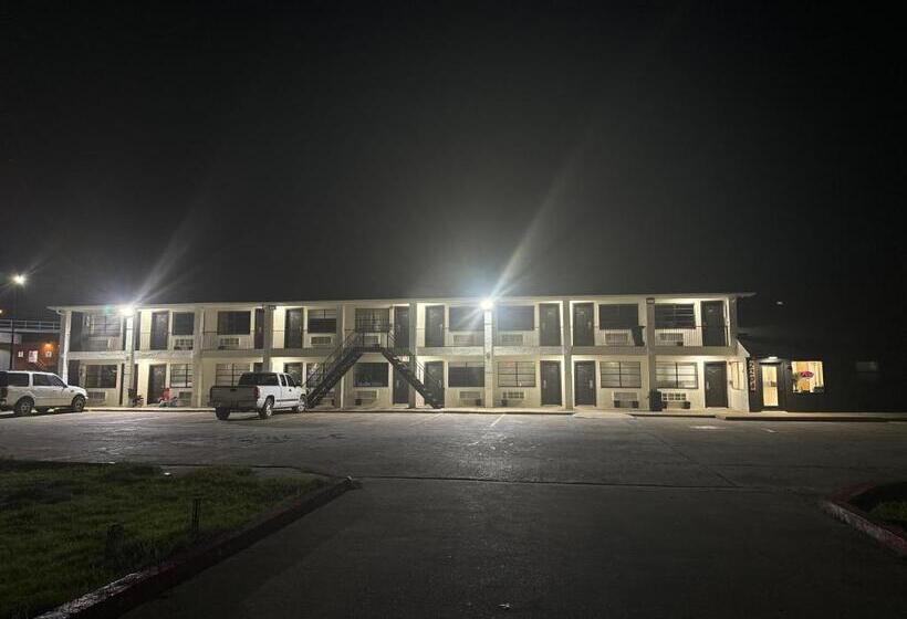 汽车旅馆 Eagle Inn