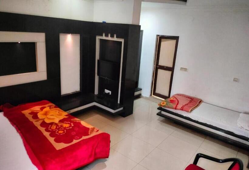 פנסיון Apna Guest House