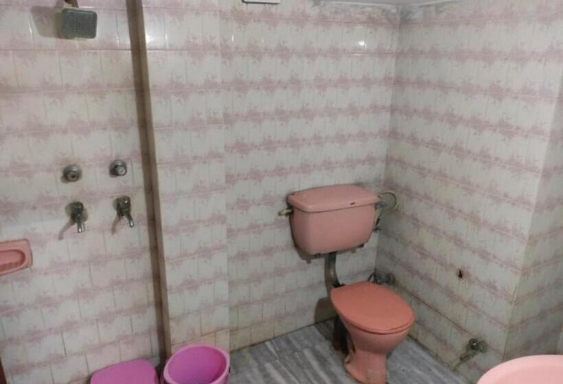 פנסיון Apna Guest House