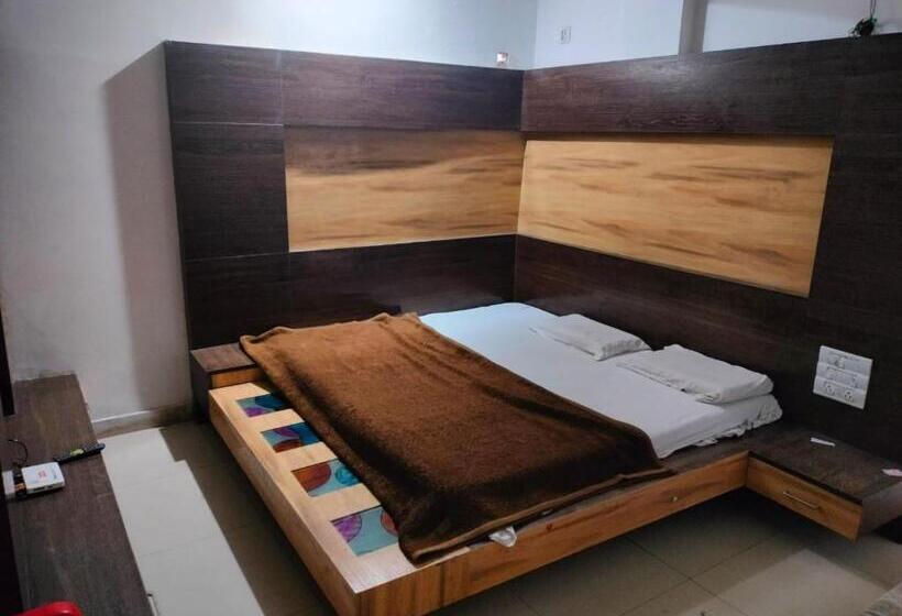 פנסיון Apna Guest House