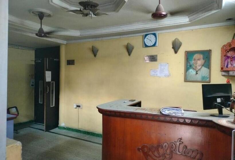 פנסיון Apna Guest House