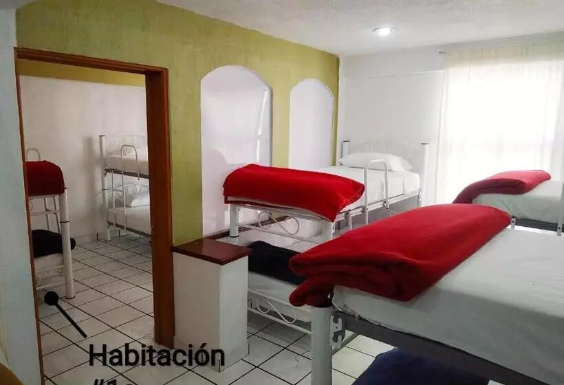 پانسیون Kahlo Habitacion#1