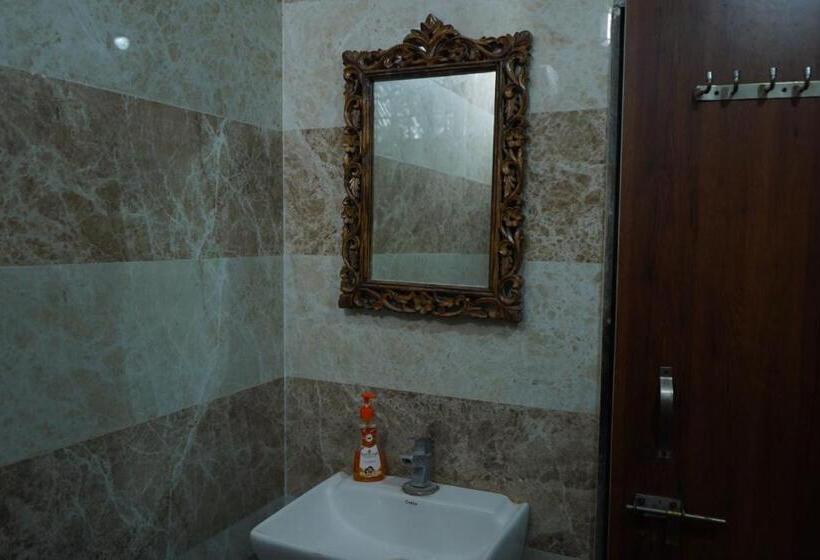 Pension Iskcon Pandharpur S Chandrabhaga Guest House