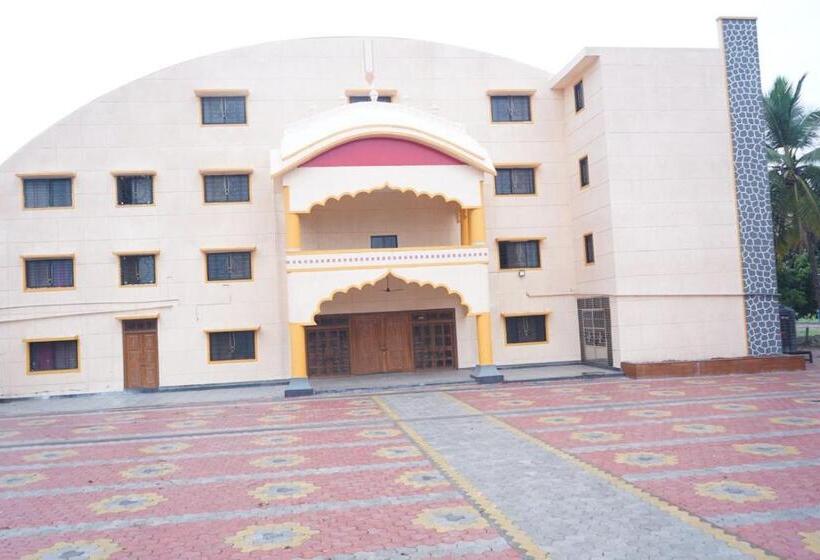 Pension Iskcon Pandharpur S Chandrabhaga Guest House