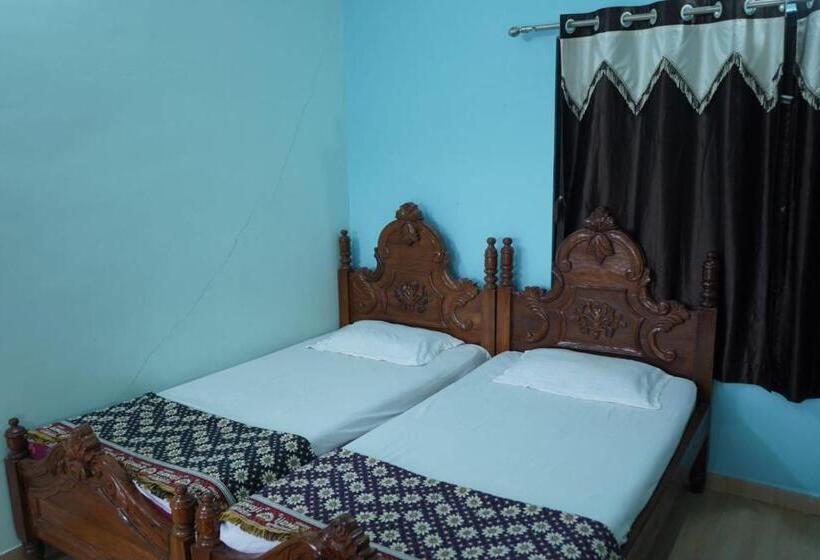 Pension Iskcon Pandharpur S Chandrabhaga Guest House