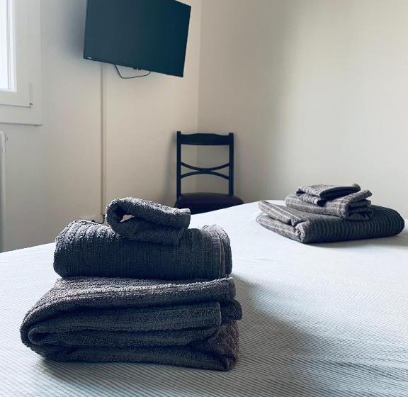 پانسیون Jazz Room 2