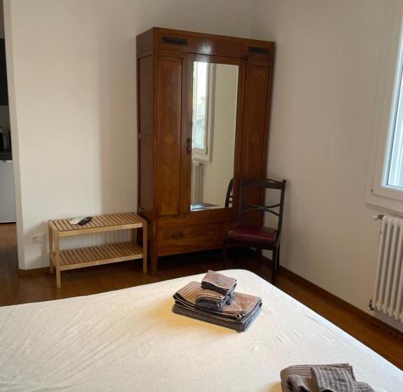 پانسیون Jazz Room 2