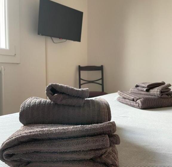 پانسیون Jazz Room 2