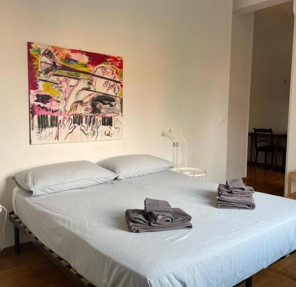 پانسیون Jazz Room 2