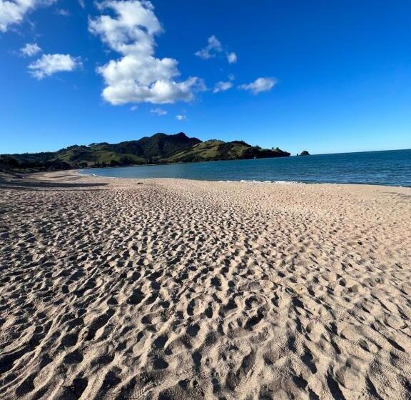 פנסיון Private By The Beach