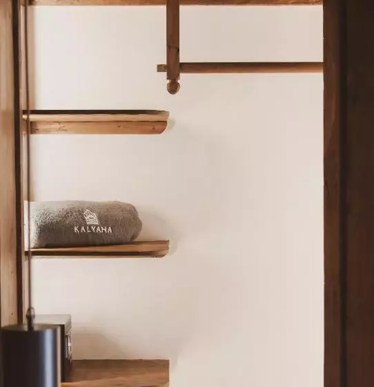 リゾートホテル Kalyana Villa Gili Air