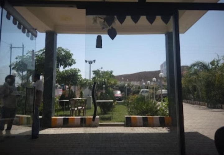 Курорт Poonam Mahal