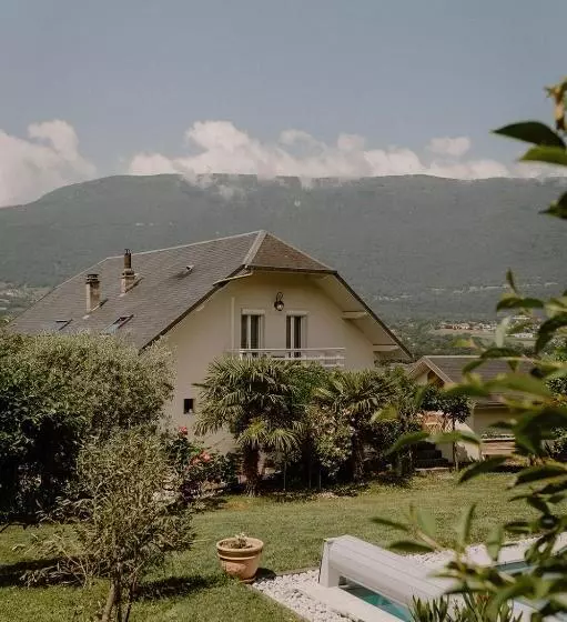 Aamiaismajoitus (B&B) Chez Anne Et Grégoire