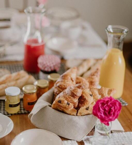 تختخواب و صبحانه Chez Anne Et Grégoire