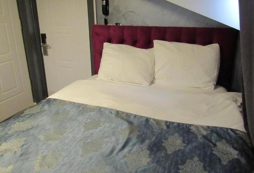 ホテル Atakent Palace Suite