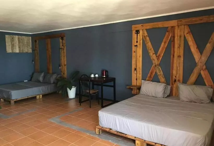 هتل Bon Vivant Front De Mer   Ile Rodrigues