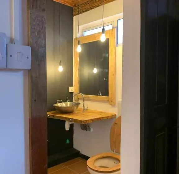 هتل Bon Vivant Front De Mer   Ile Rodrigues