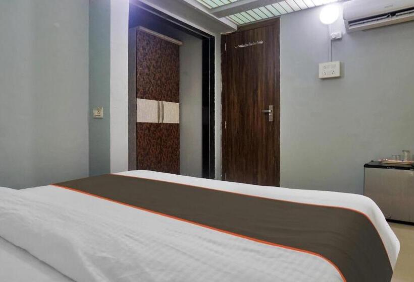 هتل Fabexpress Baner Executive