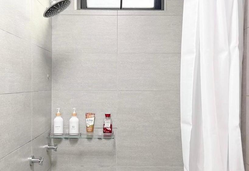 Hotel Krisa Scarlet’s Farmhouse