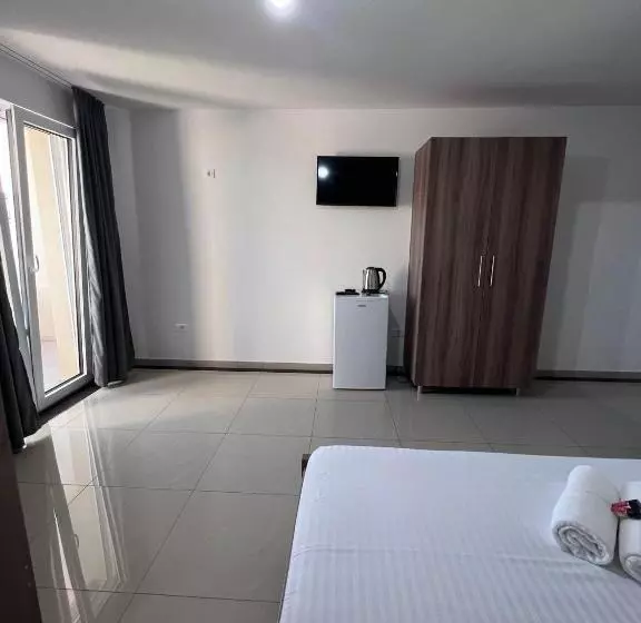 هتل Palace Struga