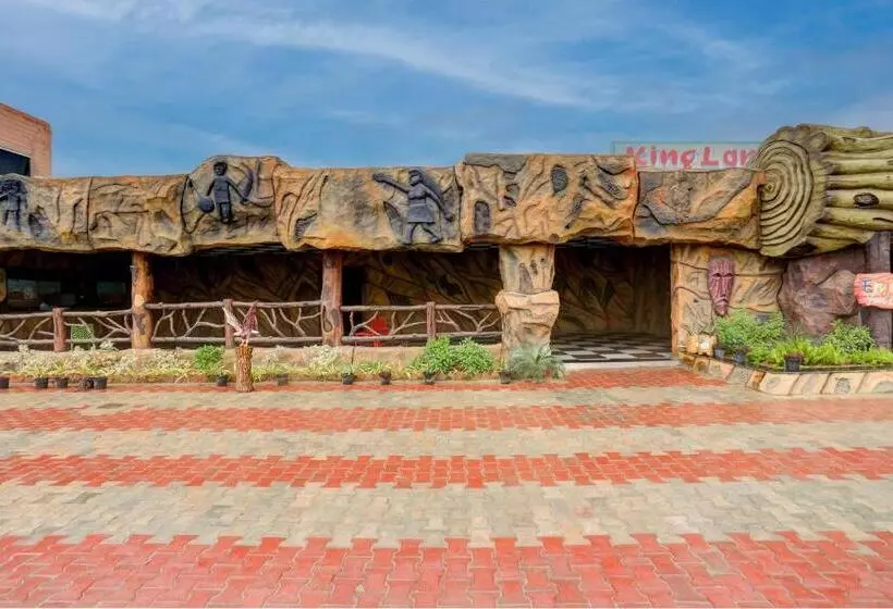 هتل O Kingland Water Park Rohtak