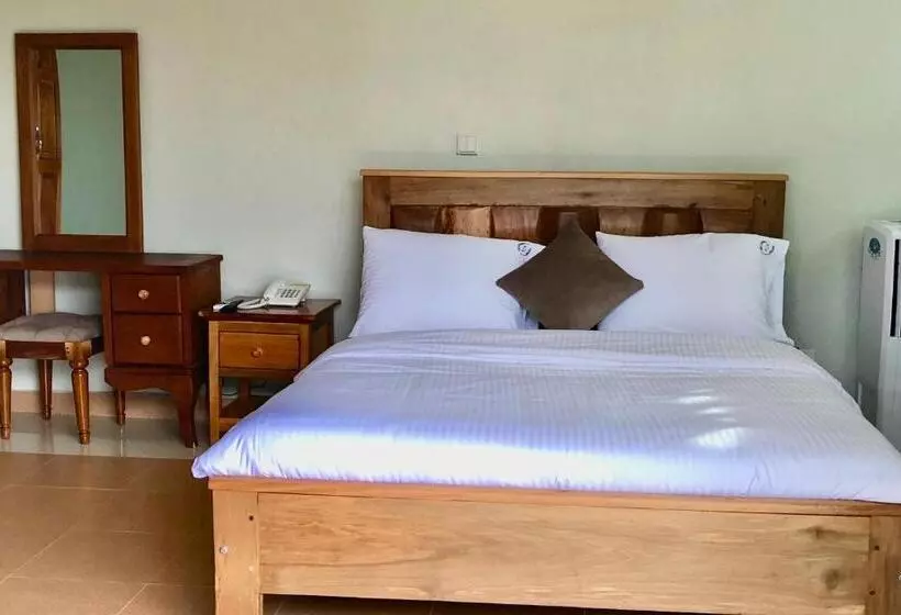 هتل The Address Resort