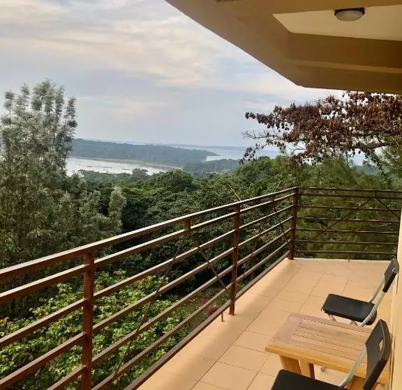 هتل The Address Resort