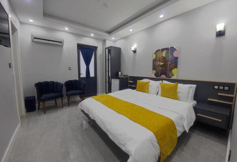 The Elysian Resort Hotel & Restaurant Bar