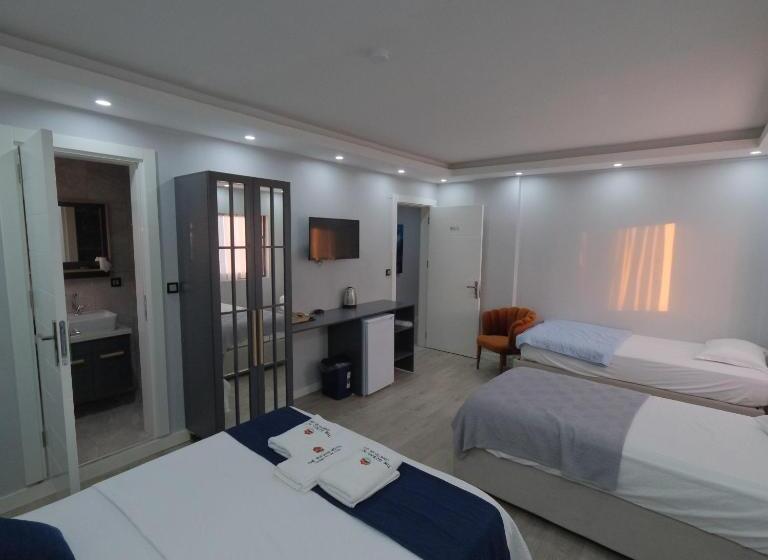 The Elysian Resort Hotel & Restaurant Bar