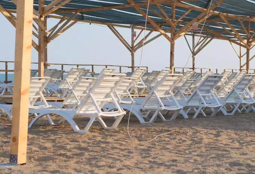 The Elysian Resort Hotel & Restaurant   Bar