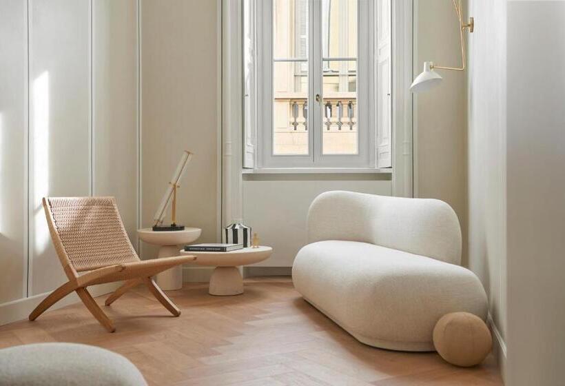 پانسیون Crossing Manzoni