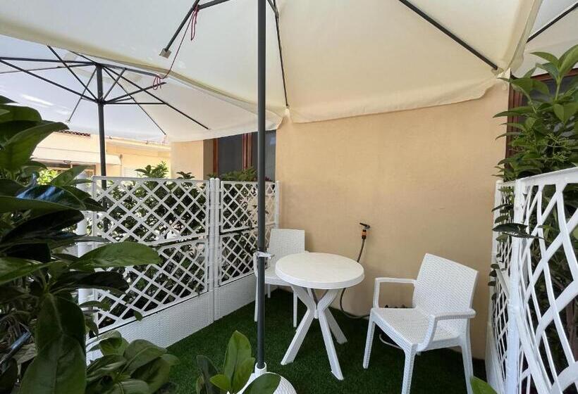 膳宿费 Girasole Room Sperlongaresort