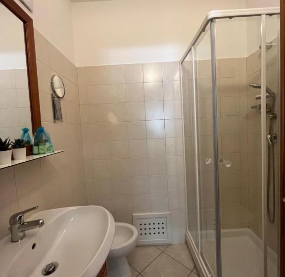 膳宿费 Girasole Room Sperlongaresort