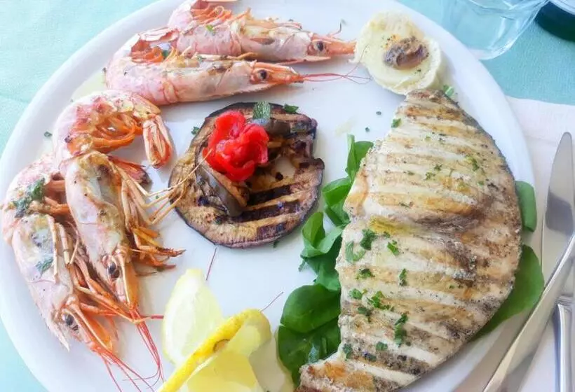 Majatalo Girasole Room Sperlongaresort