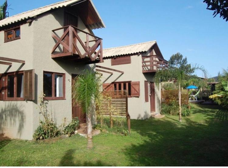 Schronisko Akira Residencial