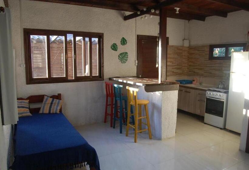 Schronisko Akira Residencial