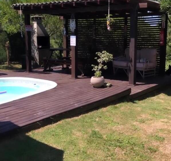 Schronisko Akira Residencial