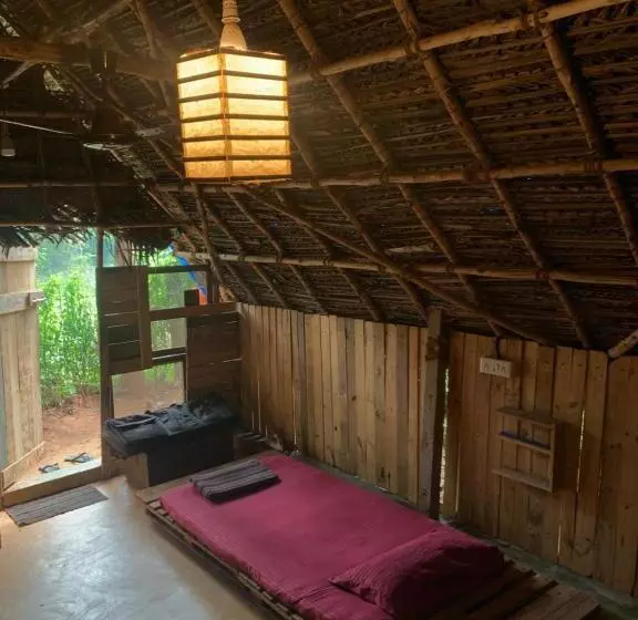 Retkeilymaja House Of Gowwli