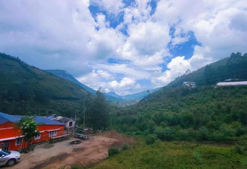 فندق صغير Paradise Dormitory Vattavada