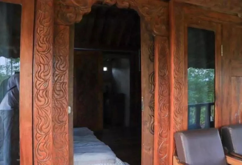 Aamiaismajoitus (B&B) Kangkung House Bujak
