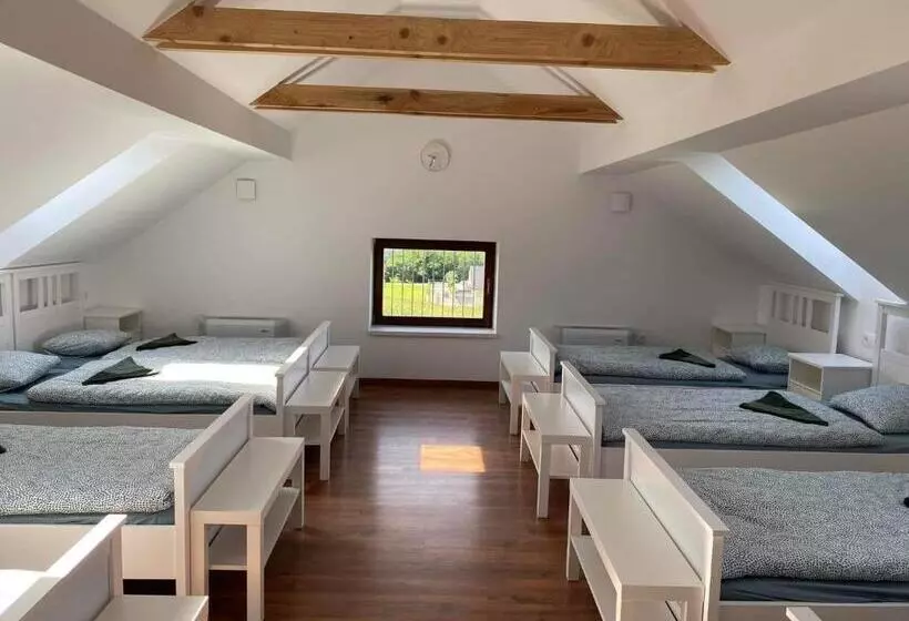 Hostel Vaneča