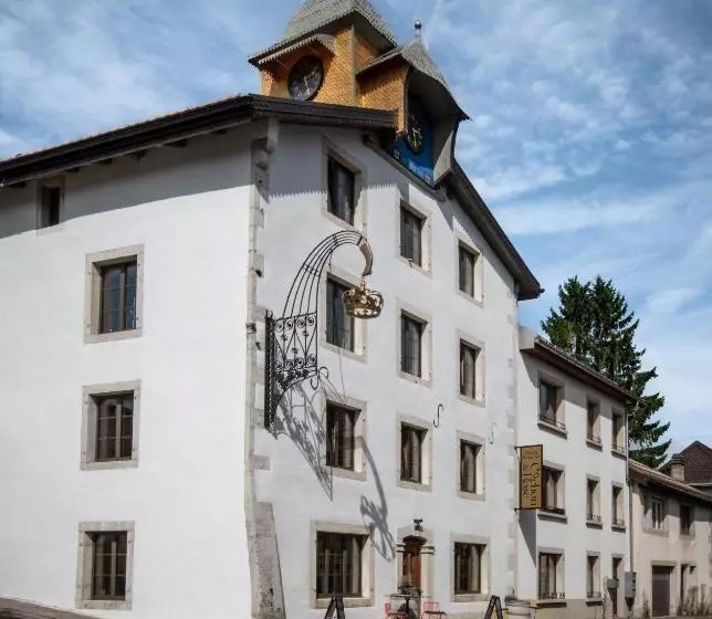 Hotelli Hôtel Restaurant Le Cochon Rose