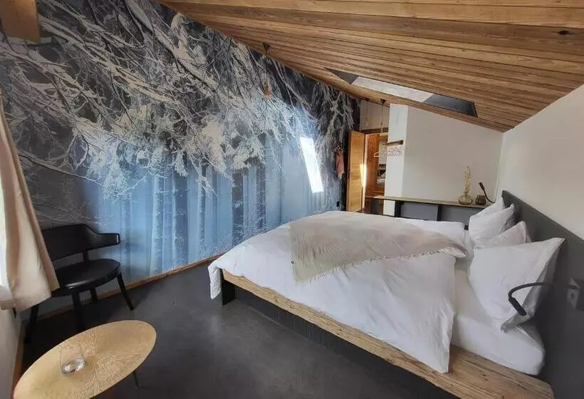 Hotelli Hôtel Restaurant Le Cochon Rose