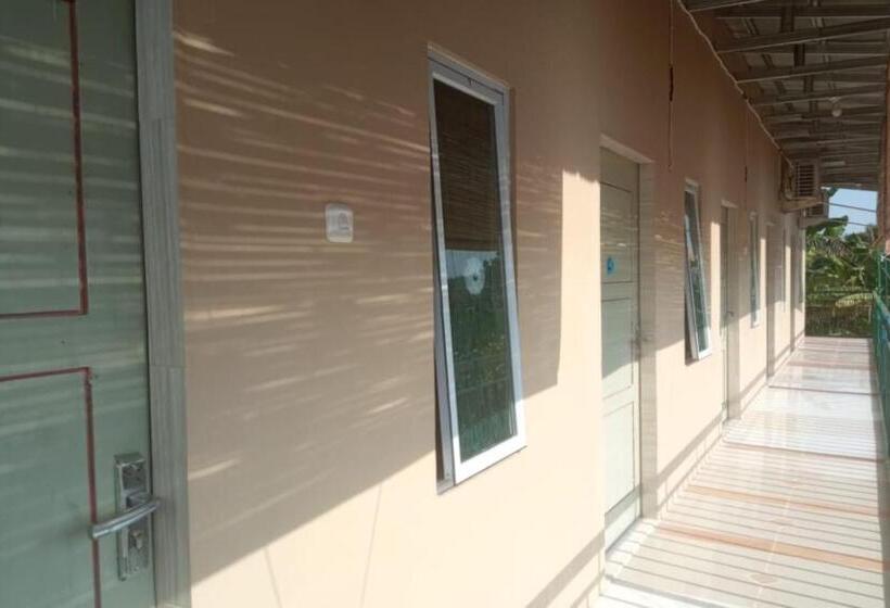 ホテル Oyo 93100 Harapan Homestay Syariah