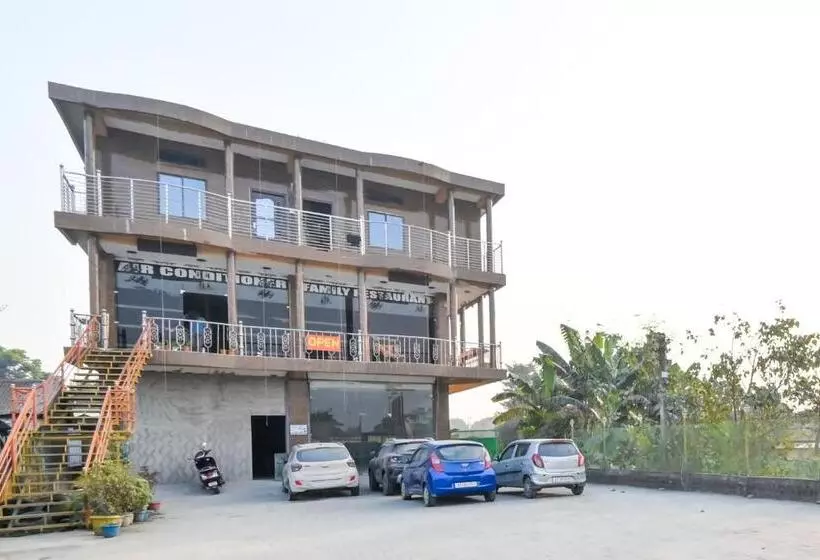 ホテル Oyo Florida Restaurant & Guest House