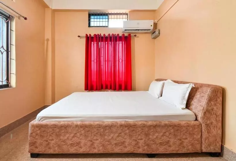 ホテル Oyo Florida Restaurant & Guest House